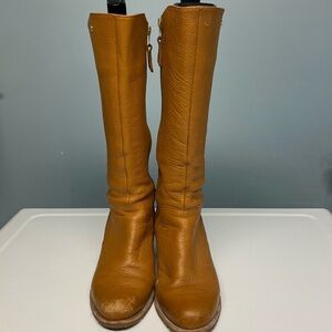 Premium-quality Leather Boots